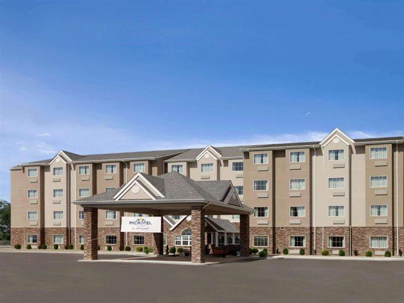 Microtel Inn & Suites By Wyndham St Clairsville - Wheeling St. Clairsville Exteriör bild