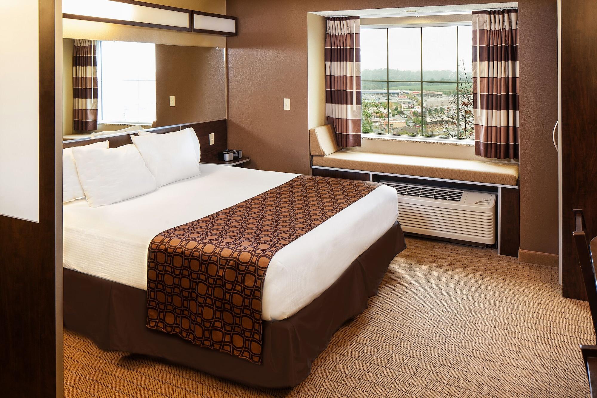 Microtel Inn & Suites By Wyndham St Clairsville - Wheeling St. Clairsville Exteriör bild