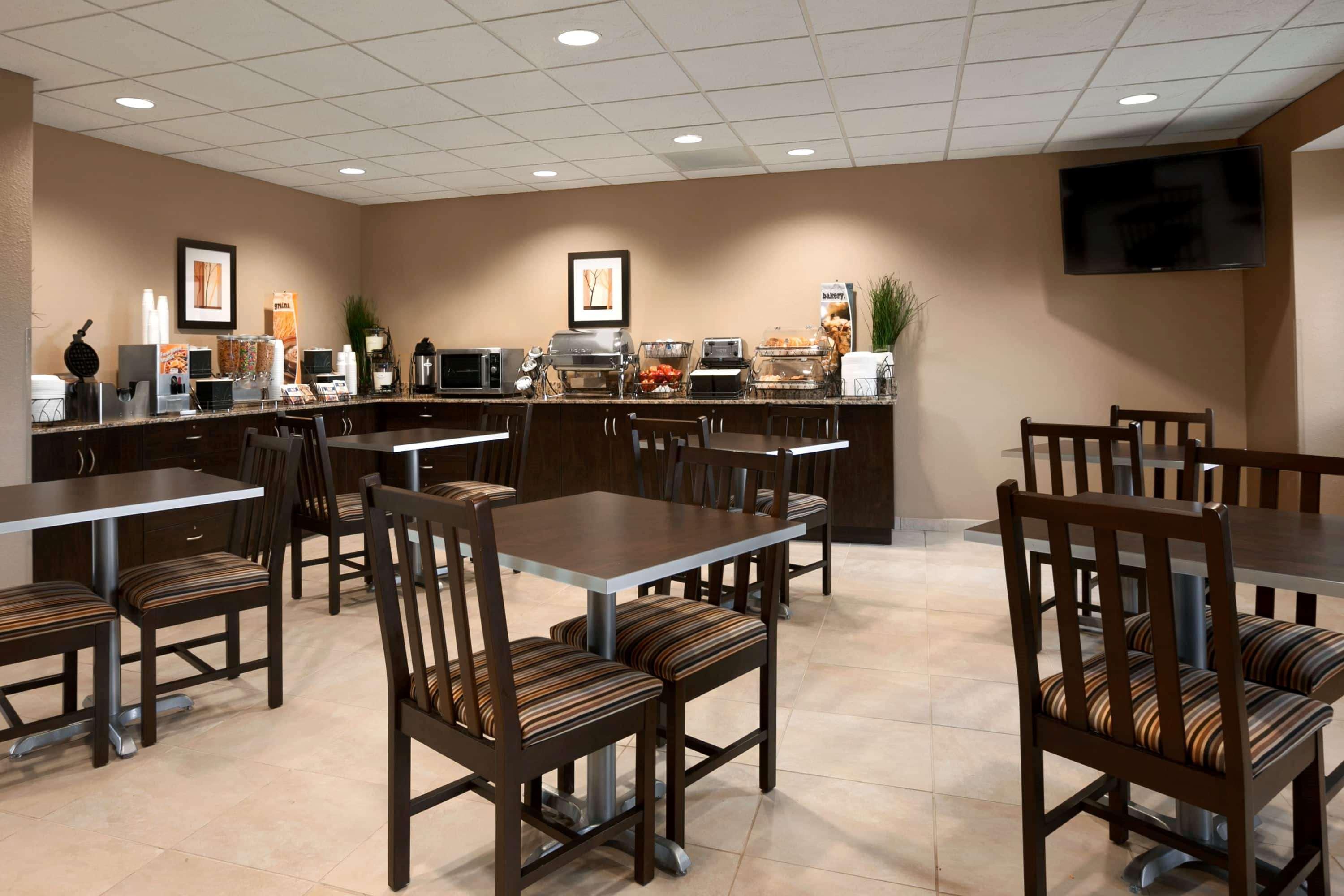 Microtel Inn & Suites By Wyndham St Clairsville - Wheeling St. Clairsville Exteriör bild
