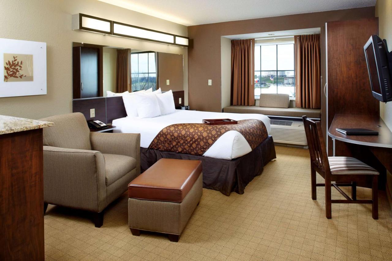 Microtel Inn & Suites By Wyndham St Clairsville - Wheeling St. Clairsville Exteriör bild